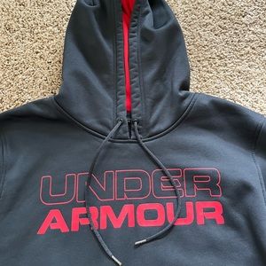 Under Armour Sweatshirt